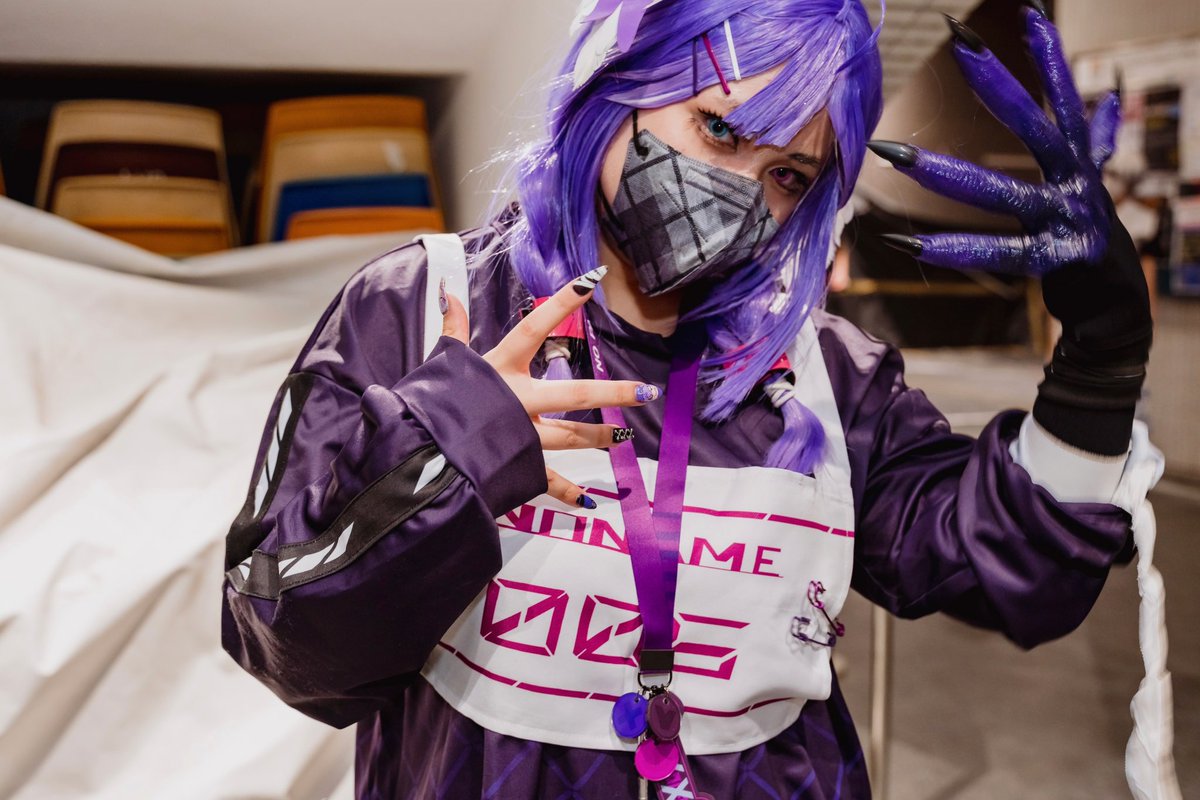 kaibyyyyyyy's tweet photo. Happy Birthday my oshi💜
Hope to cosplay more different versions of your clothes.💜

#SelenBday2023 #Selengram
#SelenTatsuki https://t.co/765cIeUPdC