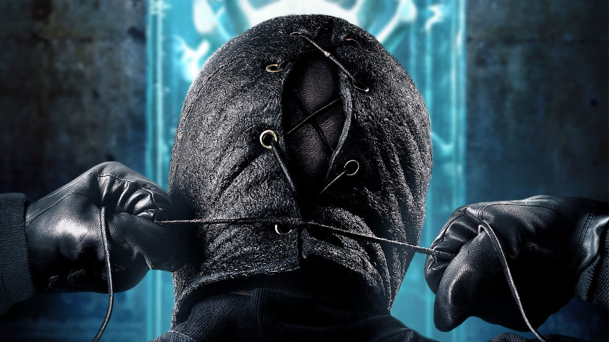 The Collection, co-written (with Patrick Melton) and directed by Marcus Dunstan and starring Josh Stewart, Emma Fitzpatrick, Christopher McDonald, Lee Tergesen, Andre Royo, Tim Griffin, Shannon Kane, Brandon Molale and Erin Way, was released on this day in 2012 (USA) 🎬