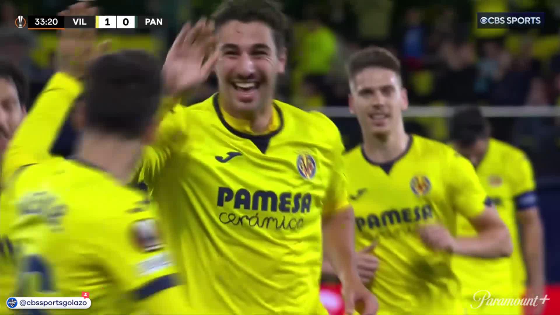 What a way for Santi Comesaña to score his first Villarreal goal. 🤩