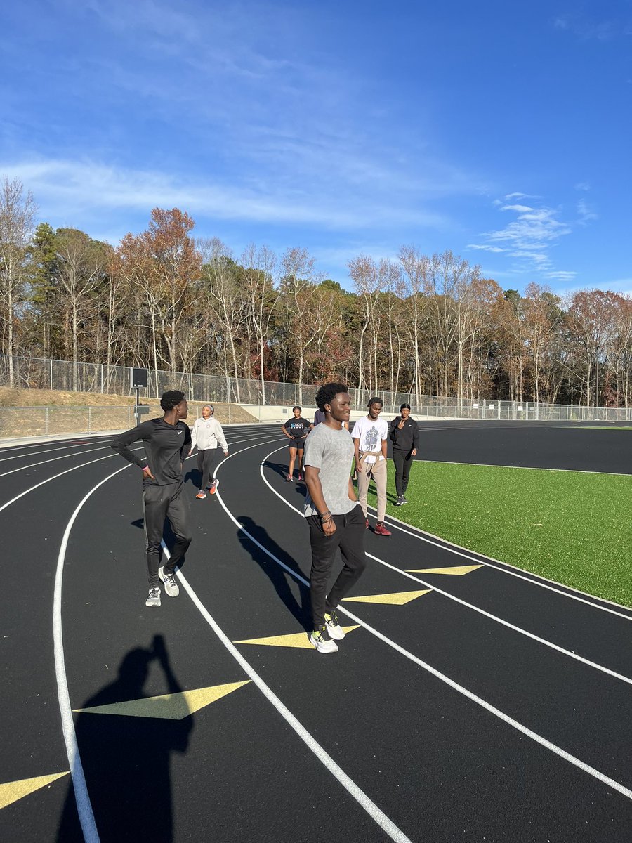 Coach David Seawright tweet media