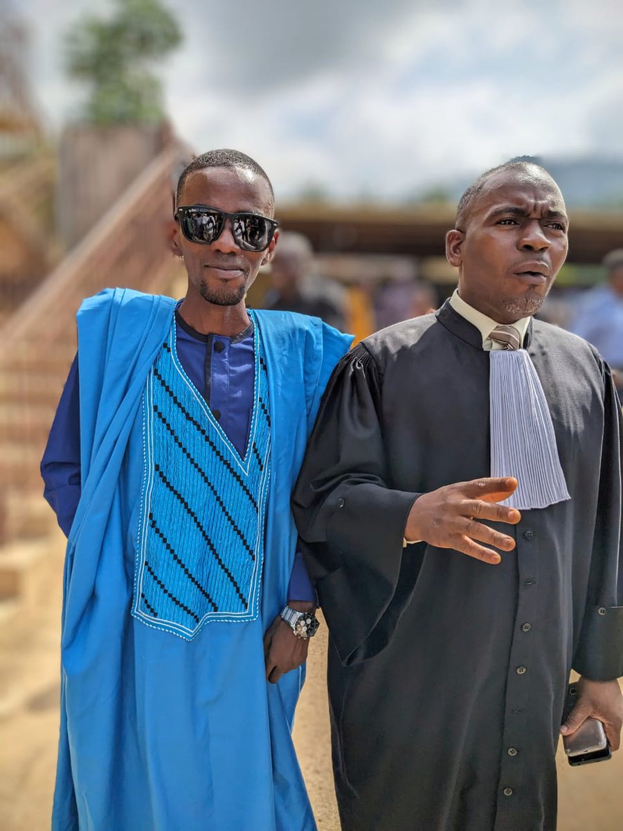 MawoussiL's tweet photo. Maître OTOUFO K.N
Ikpola a été investi dans ses fonctions d'Huissier de justice dans le ressort du Tribunal à compétence civile de #Badou à travers sa prestation de serment aujourd'hui.
Il a juré de loyalement remplir ses fonctions avec exactitude et probité et observer... https://t.co/ktq7DTS1N4