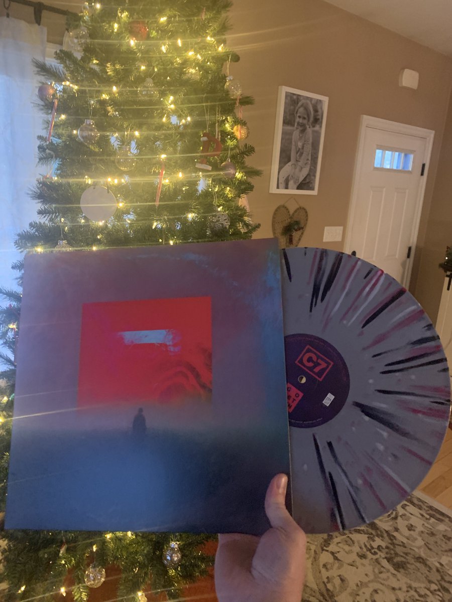 kyyuulle's tweet image. 3 minutes into the first track and I’m in love with the new #Codeseven record.

@equalvision