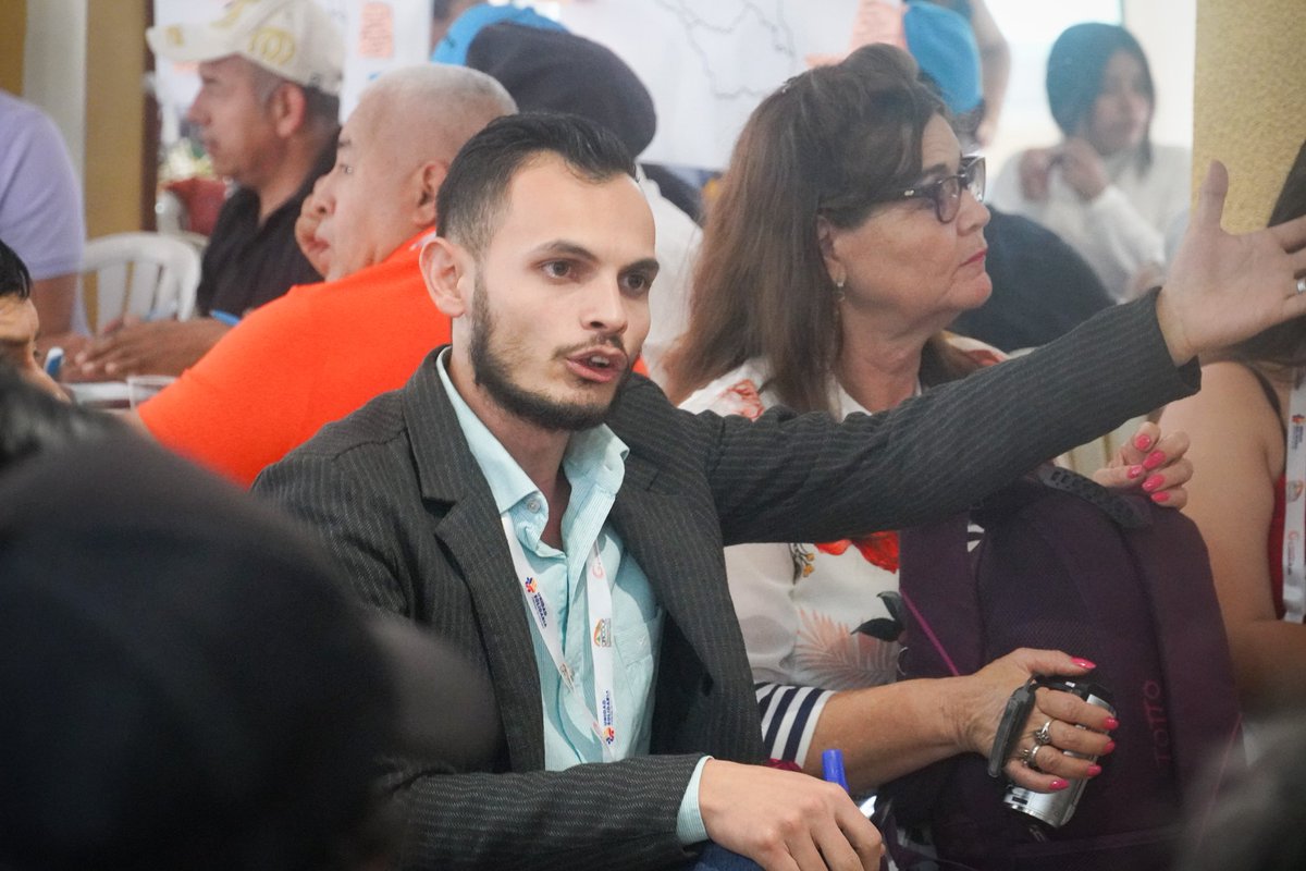 En nuestro Encuentro Territorial de Comunicación Solidaria en #Popayán las organizaciones trabajan en  4 Mesas: Sostenibilidad, Asociatividad, Producción y difusión de contenidos e Inclusión. #HazParteDelCambio