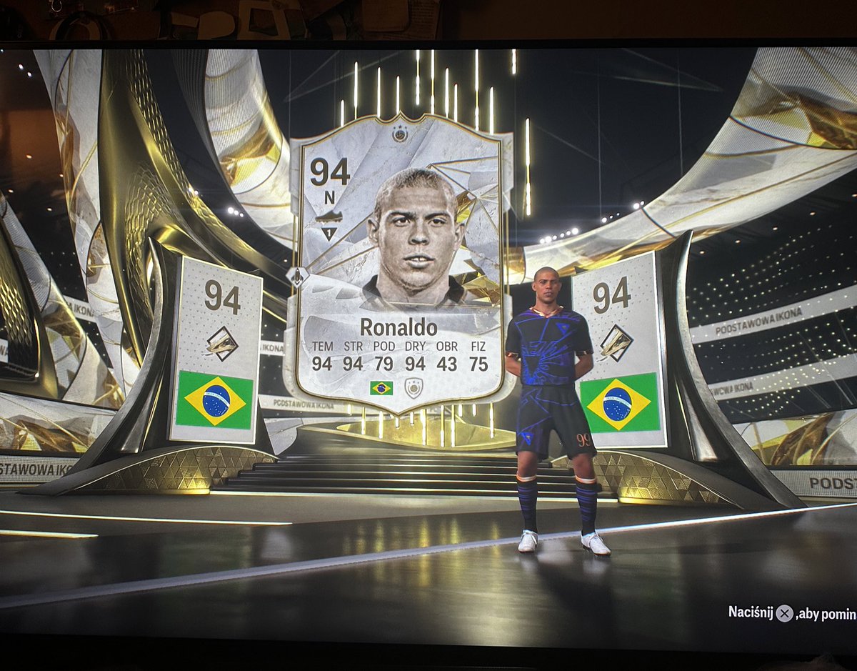 Meyer_11_Alfred's tweet photo. @rxckydusa Next Jairzinho and Larsson https://t.co/fg5nkwczsS