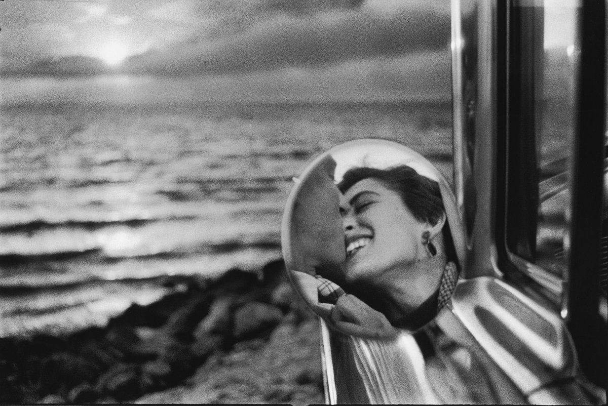 Elliot Erwitt, 1928 - 2023. A legend has passed away.