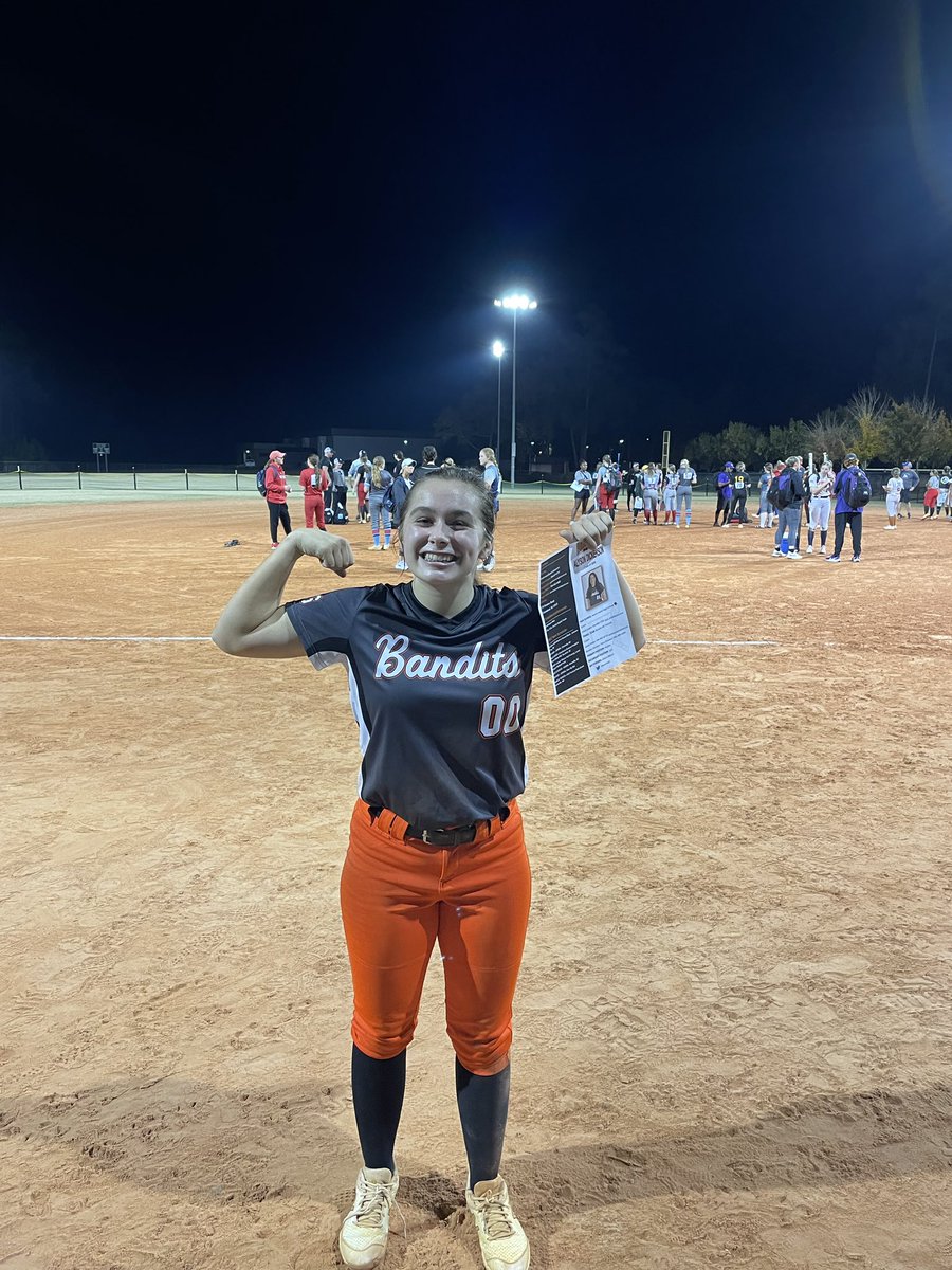 AlysonD00's tweet photo. I had an awesome experience at the elite 80 camp. Thank you to all the coaches! @abbeyathletics @ErskineSoftball @AppStateSB @WesternU https://t.co/lcXsEPdiZG