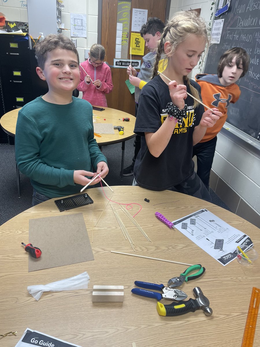 ms_bristow's tweet photo. @GetTeacherGeek my students are loving the Wind Lift project! They can’t get enough of these #STEAM projects! #1SEP https://t.co/xOYwrO3gyZ