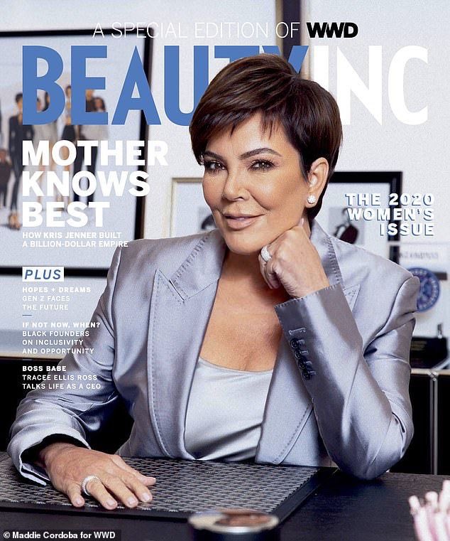 Stillkeepingup's tweet photo. We seriously need a Kris Jenner Netflix documentary - This woman literally started off as a flight attendant and years later turned her daughters into billionaires. MAKE THIS HAPPEN https://t.co/3RcqO0AVCQ