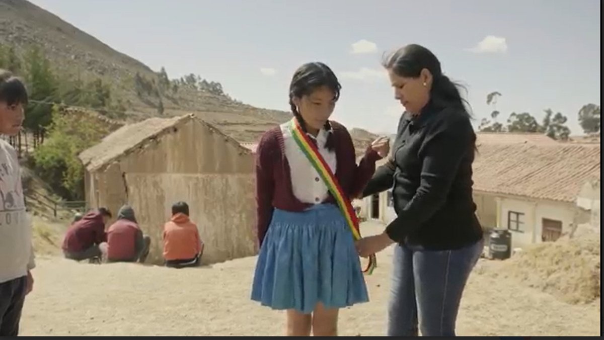CoordinadoraBO's tweet photo. 📷Como parte de esta campaña se difundirá la miniserie “Arminda”, la cual visibiliza todos los obstáculos que debe sortear una mujer en la política. 
👉Con el apoyo de @EnraizaDerechos y  @AECIDBOLIVIA 
#MujeresEnPolítica
#CoordinadoraDeLaMujer
#CCIMCAT
#CasaDeLaMujer https://t.co/5tET4barlr