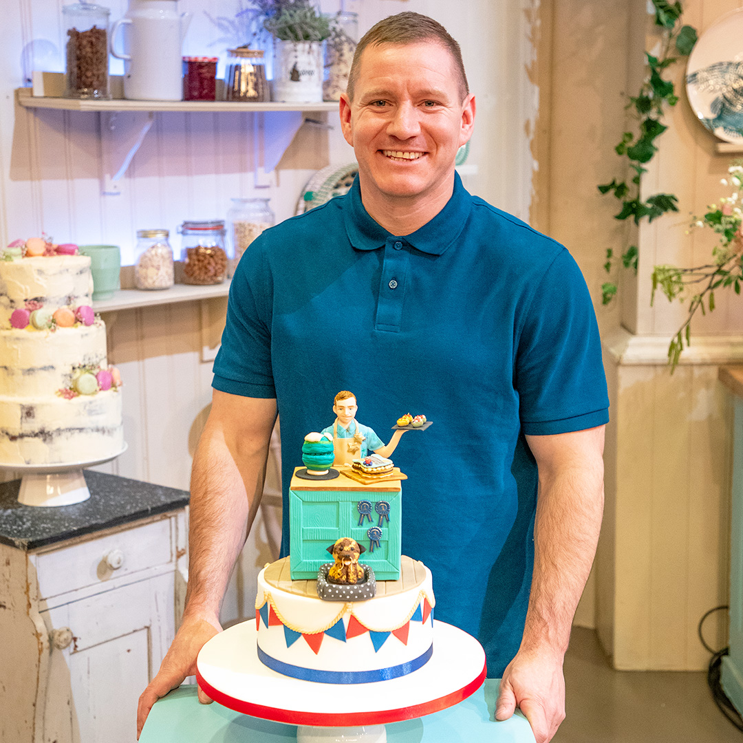 “If I could bottle up the feeling it’s given to my family and friends… If I could just bottle that up and keep it, it would be absolutely amazing. It’s just been a wonderful time.” – Dan #ExtraSlice #GBBO