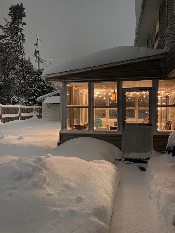 Sevgili Aralık,
mucizelerle gel.