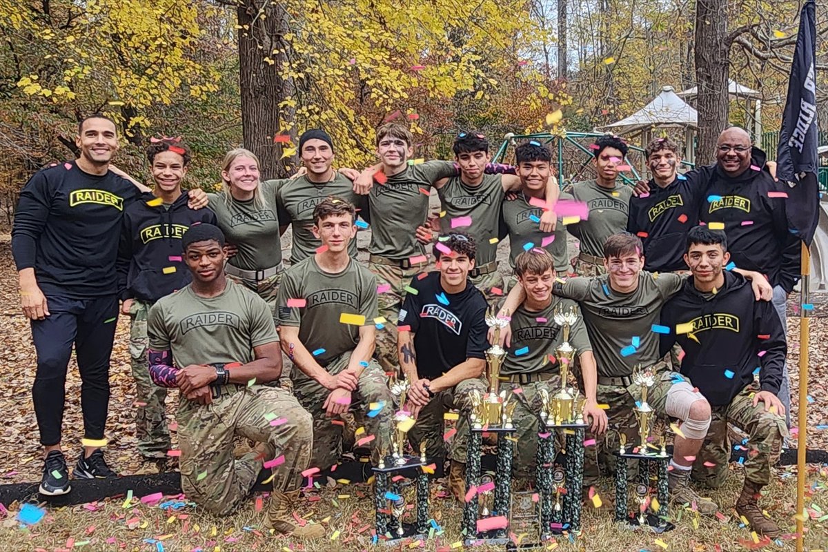 Two CCSD teams are national JROTC Raiders champions! The Etowah HS team won the Master Division Mixed Team National Championship & the River Ridge HS team won the Challenge Division Male Team National Championship. More: cherokeek12.net/post-detail/~b… #CCSDfam
