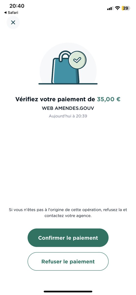 O_lyshitdtz's tweet photo. On m’a volé ma vitre de rétro, j’ai reçu un PV alors que ça fait 2 ans que je me gare au même endroit pour aller bosser et le chaton a bouffer ma guirlande à 15 balles tout ça en 1 journée, et on me demande pourquoi je suis encore sous anxio 🫠🫠 https://t.co/tWAhGNm1hi