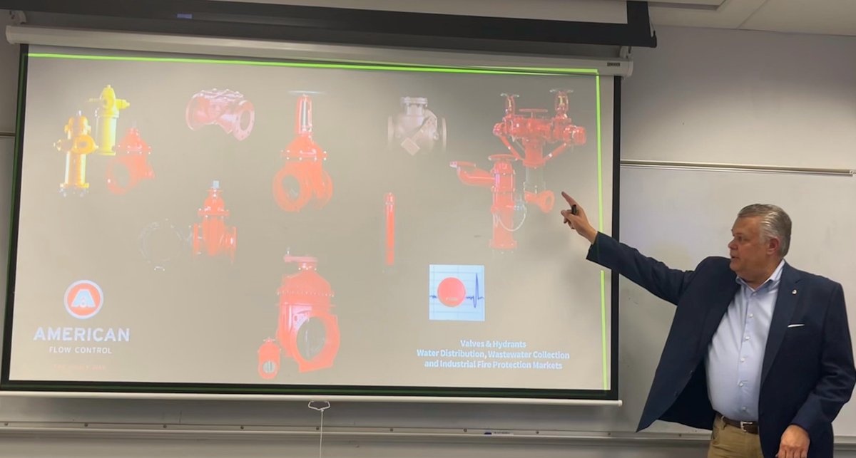 Derek B Scott tweet media