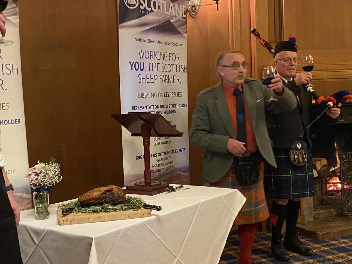 George Purves of @UnitedAuctions - opening the @NSA_Scotland St Andrew’s dinner tonight - said a major push behind #scotchlamb is seeing 25,000 kids in 140 schools learn to cook with Scotch Lamb. #FarmingCommunity #buylocal #keeptalking