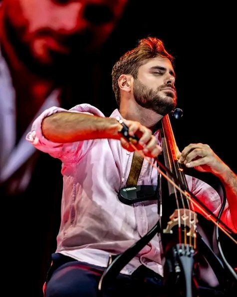 For all my fans I love you ❣️❣️❣️