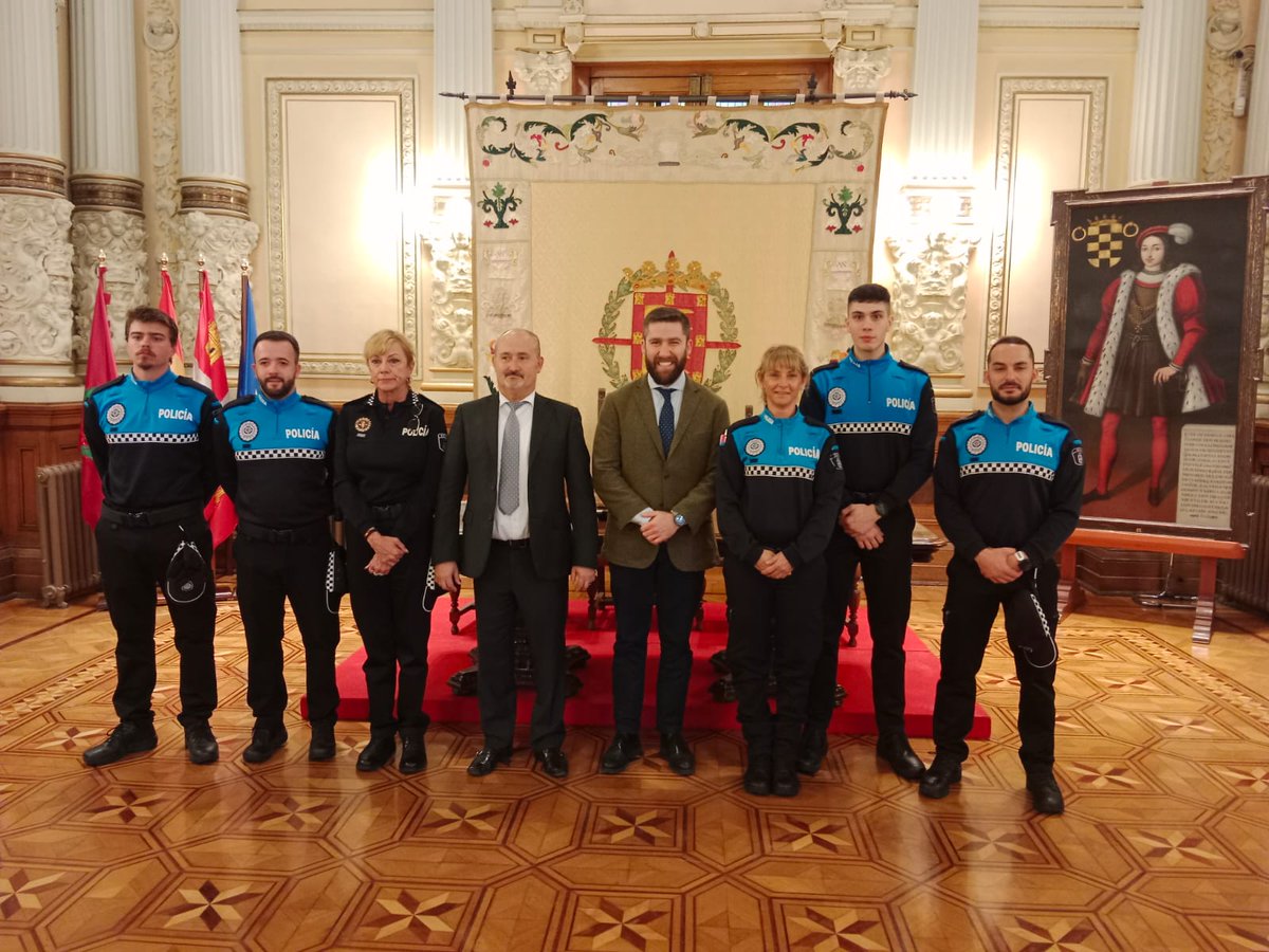 SPPMVALLADOLID's tweet image. Hoy han tomado posesión del cargo nuestros nuevos compañeros.
!¡Enhorabuena y bienvenidos!