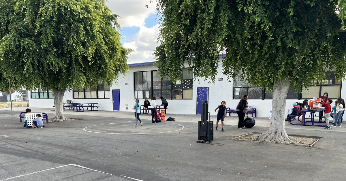 Our first PBIS PAWrrific Party taking place at RV! <a href="/principalalonso/">Dr. Janet Alonso</a> <a href="/RV_Panthers_PTO/">Rio Vista PTO</a> <a href="/ElRanchoSchools/">El Rancho Schools</a> <a href="/sandra_robles07/">SandraRobles</a>