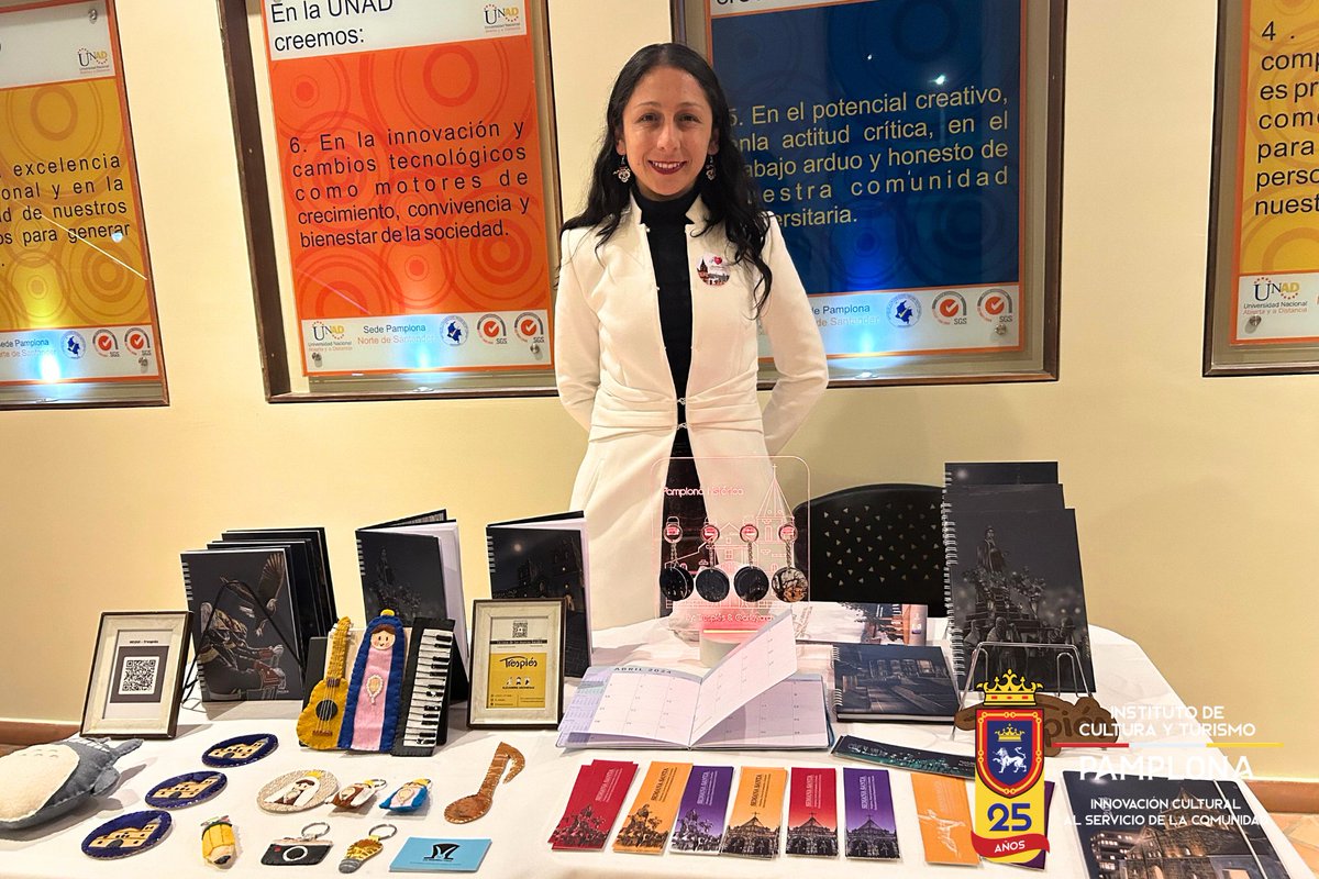 ictpcultural's tweet image. En el auditorio de la UNAD, se realizó el lanzamiento del libro titulado: Guía del Patrimonio Arquitectónico y Urbano del Centro Histórico de Pamplona de la autoría del arquitecto pamplonés Oscar Eduardo Villamizar Garzón.