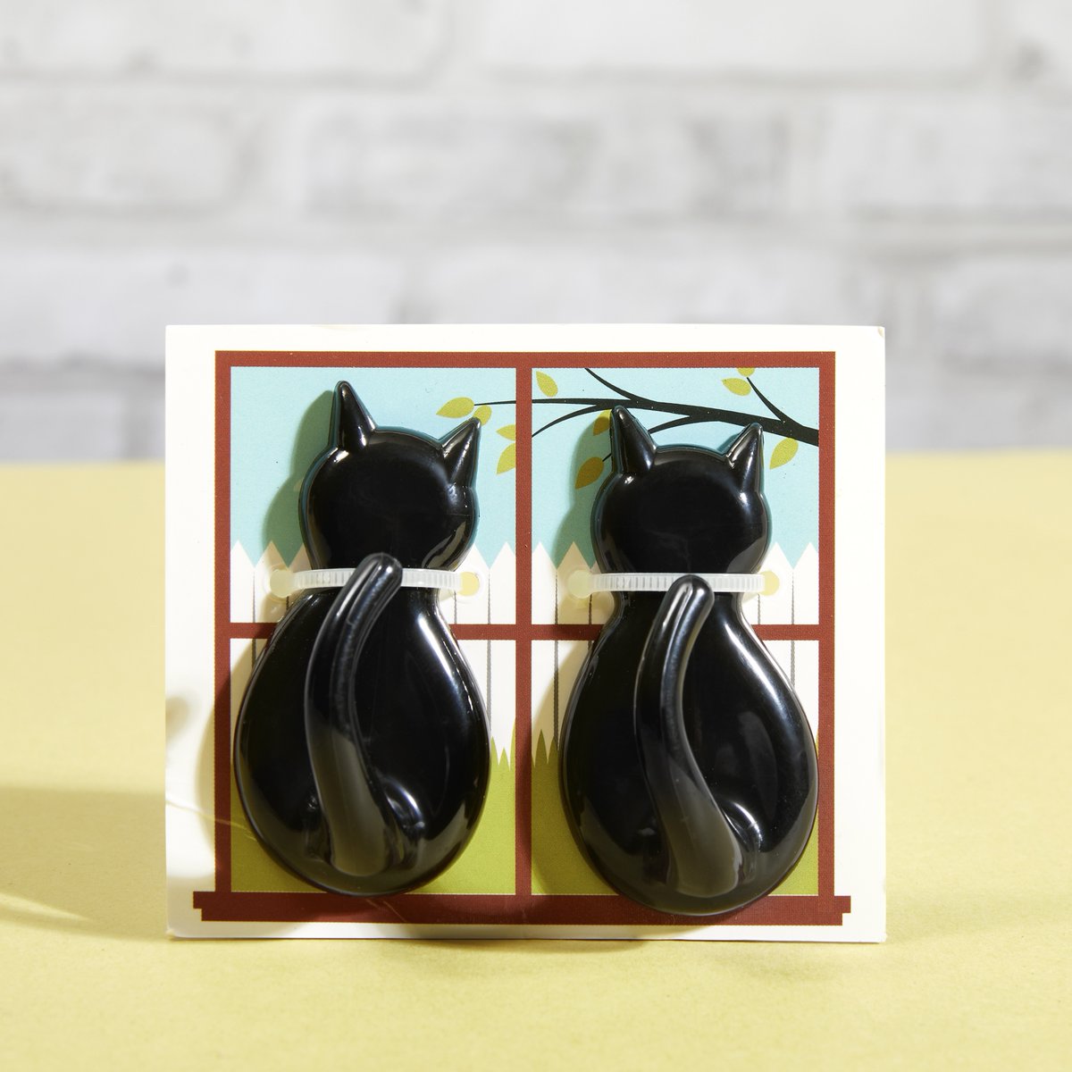 catladybox's tweet photo. Super cute and purr-actical! Use these Black Cat Wall Hooks from our Cats in the Kitchen box to keep dishtowels, pot holders, or other lightweight things neatly hung. 🐾👏 #CatLadyBoxStuff https://t.co/WAOENLpsna