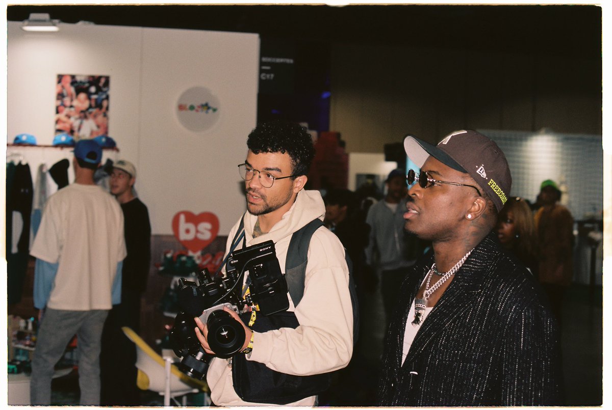 LOS_TURFCITY's tweet photo. Complexcon 23 @ChiefKeef @IDK @xzibit 

#chiefkeef #clermonttwins #idk #xzibit https://t.co/F0eYlt0MfY