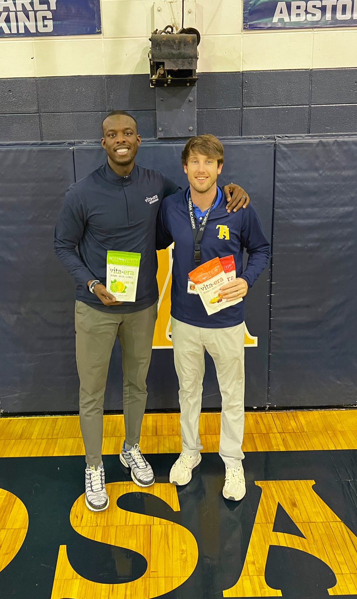 Tuscaloosa Academy Girls & Boys 🏀 partners with Vita-Era Hydration💧
@TA_Athletics 

Head Girls Coach Emmett Thomas and Head Boys Coach Luke Hutcheson thank you for your business. Let's keep building 🤝🏾🫱🏾‍🫲🏻 #TuscaloosaAcademy #VitaEraHydration