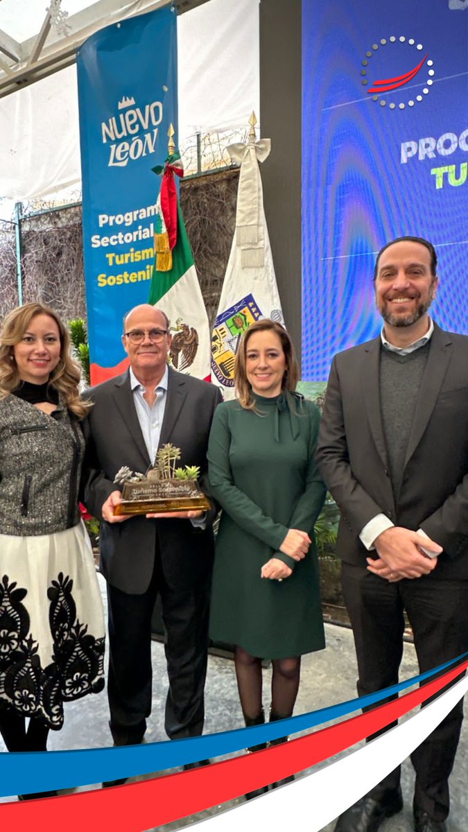 OMA Aeropuertos (@omaeropuertos) on Twitter photo Felicitamos al <a href="/AeropuertoDeMTY/">Aeropuerto Internacional de Monterrey</a> por haber obtenido el Sello de Turismo Sostenible en su primera edición. ✈️🌱
Dicho premio reconoce a aquellas empresas del sector turístico que elijan liderar el camino hacia prácticas más sostenibles para construir un futuro turístico Felicitamos al <a href="/AeropuertoDeMTY/">Aeropuerto Internacional de Monterrey</a> por haber obtenido el Sello de Turismo Sostenible en su primera edición. ✈️🌱
Dicho premio reconoce a aquellas empresas del sector turístico que elijan liderar el camino hacia prácticas más sostenibles para construir un futuro turístico