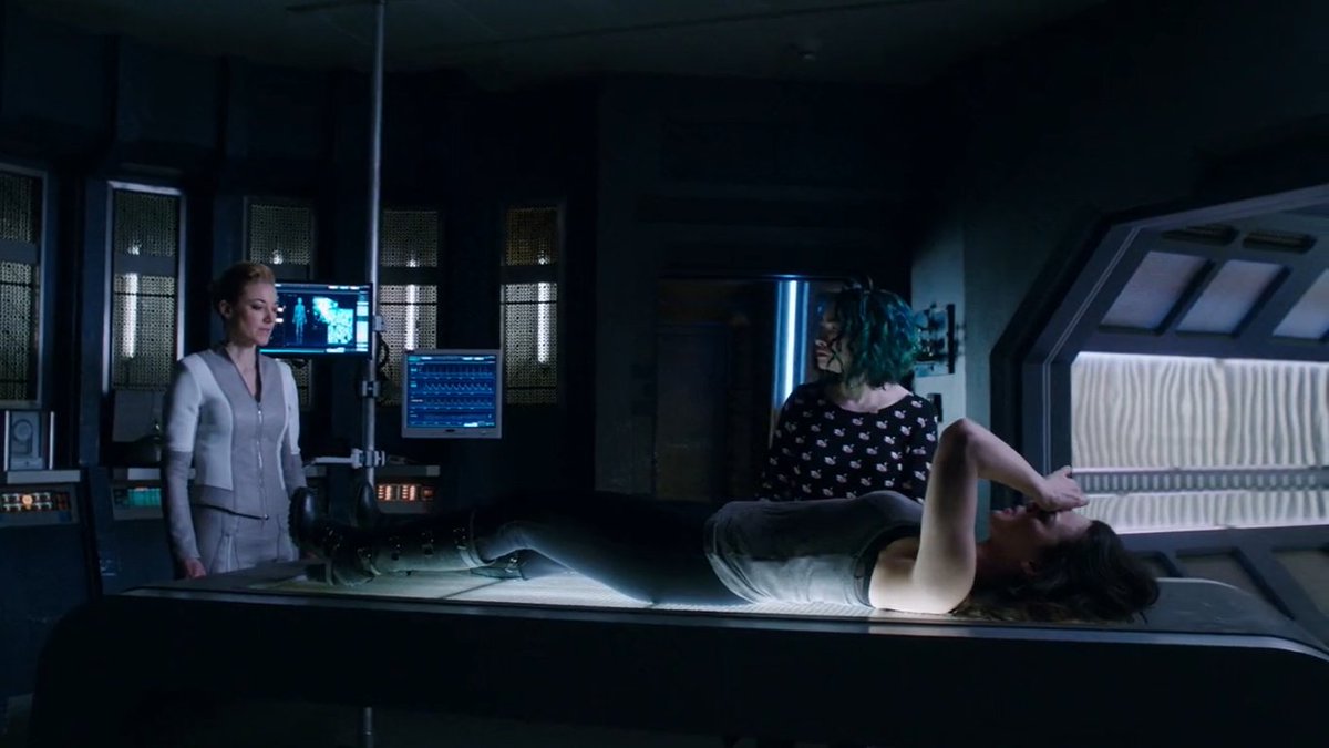 darkmatterfan3's tweet photo. ๐๐ : ๐๐ผ๐ถ๐ป๐ด ๐ข๐๐ ๐๐ถ๐ด๐ต๐๐ถ๐ป๐ด (๐ฎ๐
๐ฌ๐ต) #23
๐๐ถ๐ฟ ๐ฑ๐ฎ๐๐ฒ: Aแดษขแดsแด 26, 2016
#DailyDarkMatter #DarkMatterSeason2 #Canadianscifi #RazaCrew #scifi #GoingOutFighting #MelissaONeil #Two #Five #TheAndroid #ZoiePalmer #JodelleFerland #DarkMatter https://t.co/cQFiQkTiWS