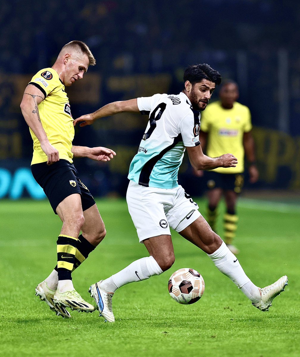 Mahmoud Dahoud tweet media
