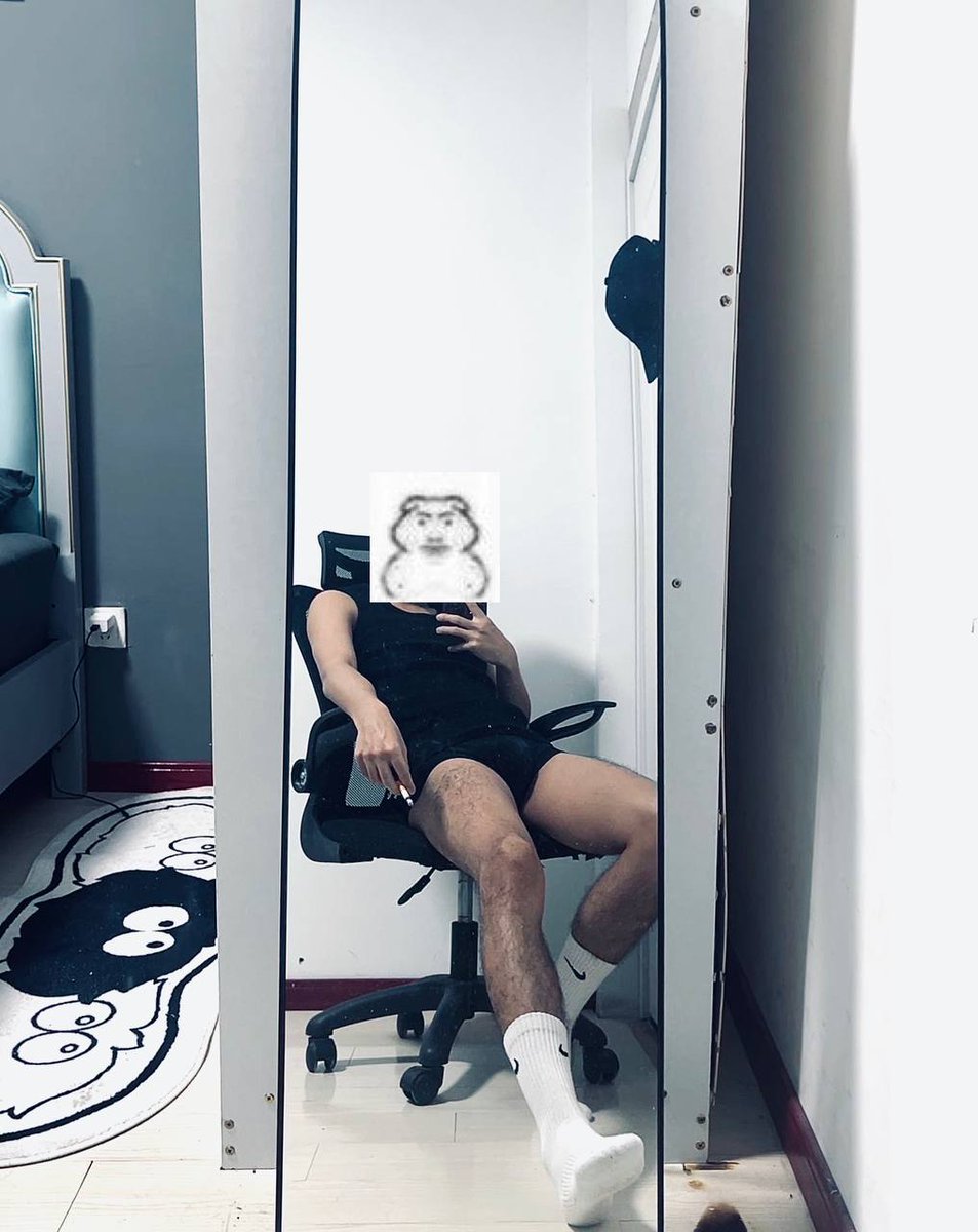 长腿S tweet media