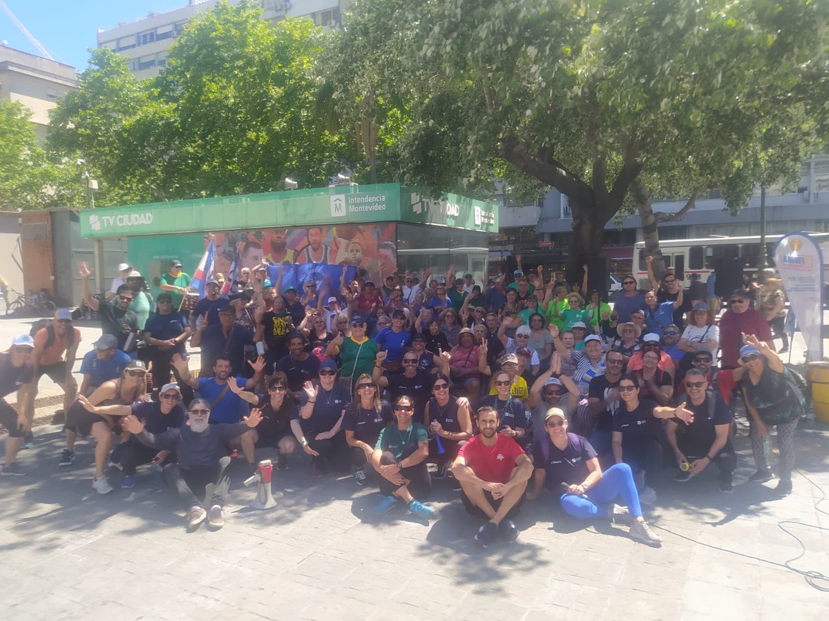 DocentesIM's tweet photo. Nuestra gente… nuestro fuerza de lucha 🙌🏼 https://t.co/7y0Sowu5uw