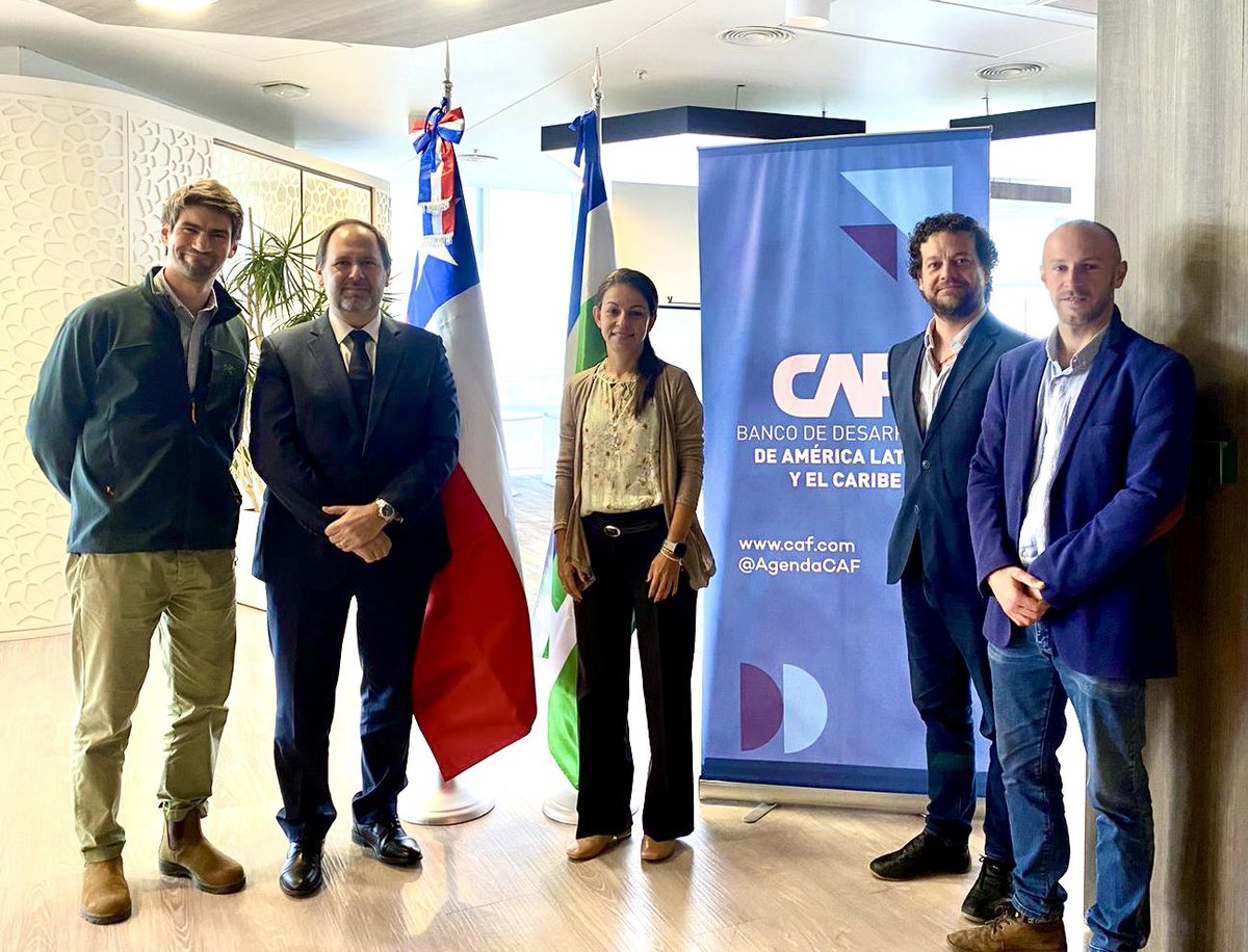 🇨🇱 nos visitaron <a href="/EugenioRengifo/">Eugenio Rengifo</a> y #Equipo del <a href="/FondoNaturaleza/">Fondo Naturaleza Chile</a> para coordinar esfuerzos en favor de la conservación y preservación de ecosistemas marino-costeros de Chile. <a href="/AgendaCAF/">CAF</a> 🌱 🌳 💧