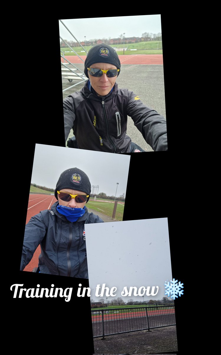 LexiAlyx's tweet photo. Today's training was a bit cold 🥶 Almost 3 hours in the snow ❄️ Good forearm work having to grab the pushrim so tight just to move. 🤣 #endurance #End2End #exeterarena #crps #jogle2024 https://t.co/UpVGUH0MHO