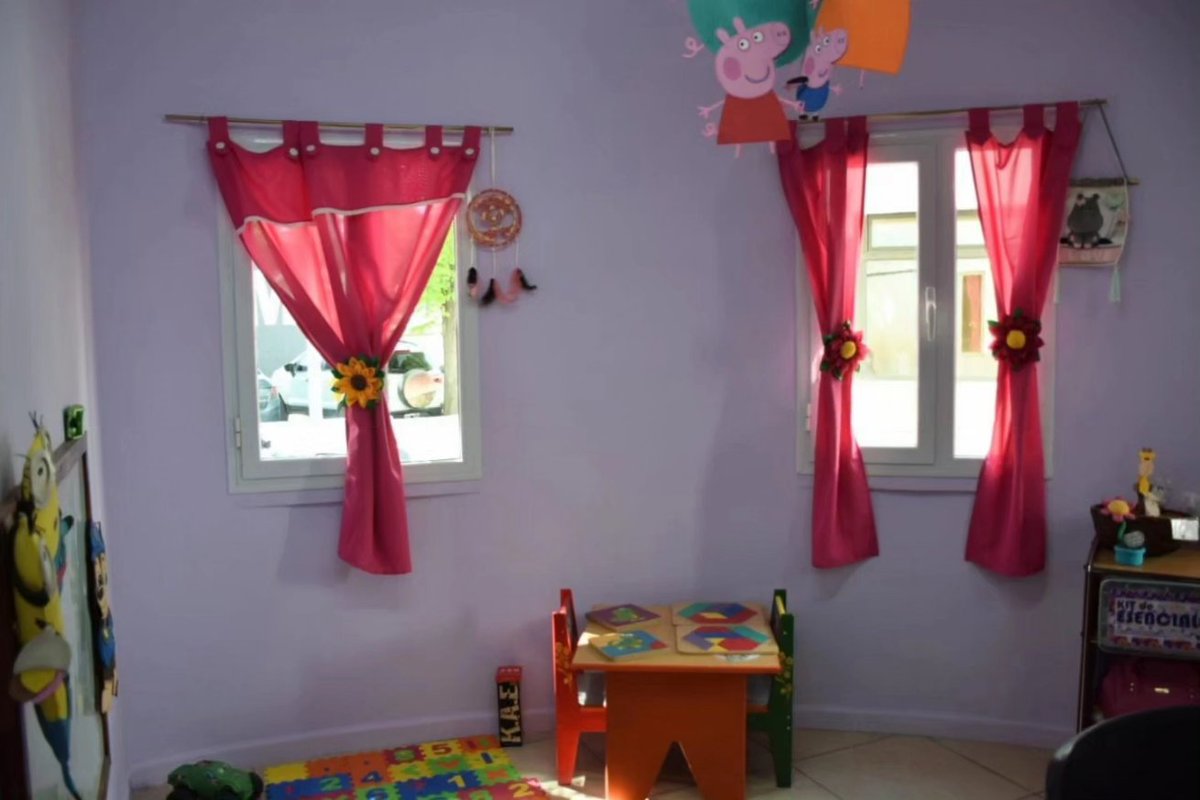 mninad86's tweet photo. Hoy celebramos la inauguración de la remodelación de la oficina con atención especializada en violencia de género e intrafamiliar en la Comisaría N°1 de #Neuquén.

#ConstruyendoPrevención https://t.co/4gUSPDrE9X