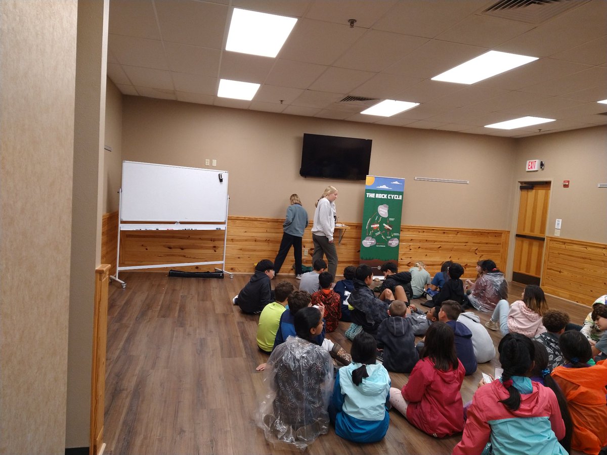 Sparkling Fifth tweet media