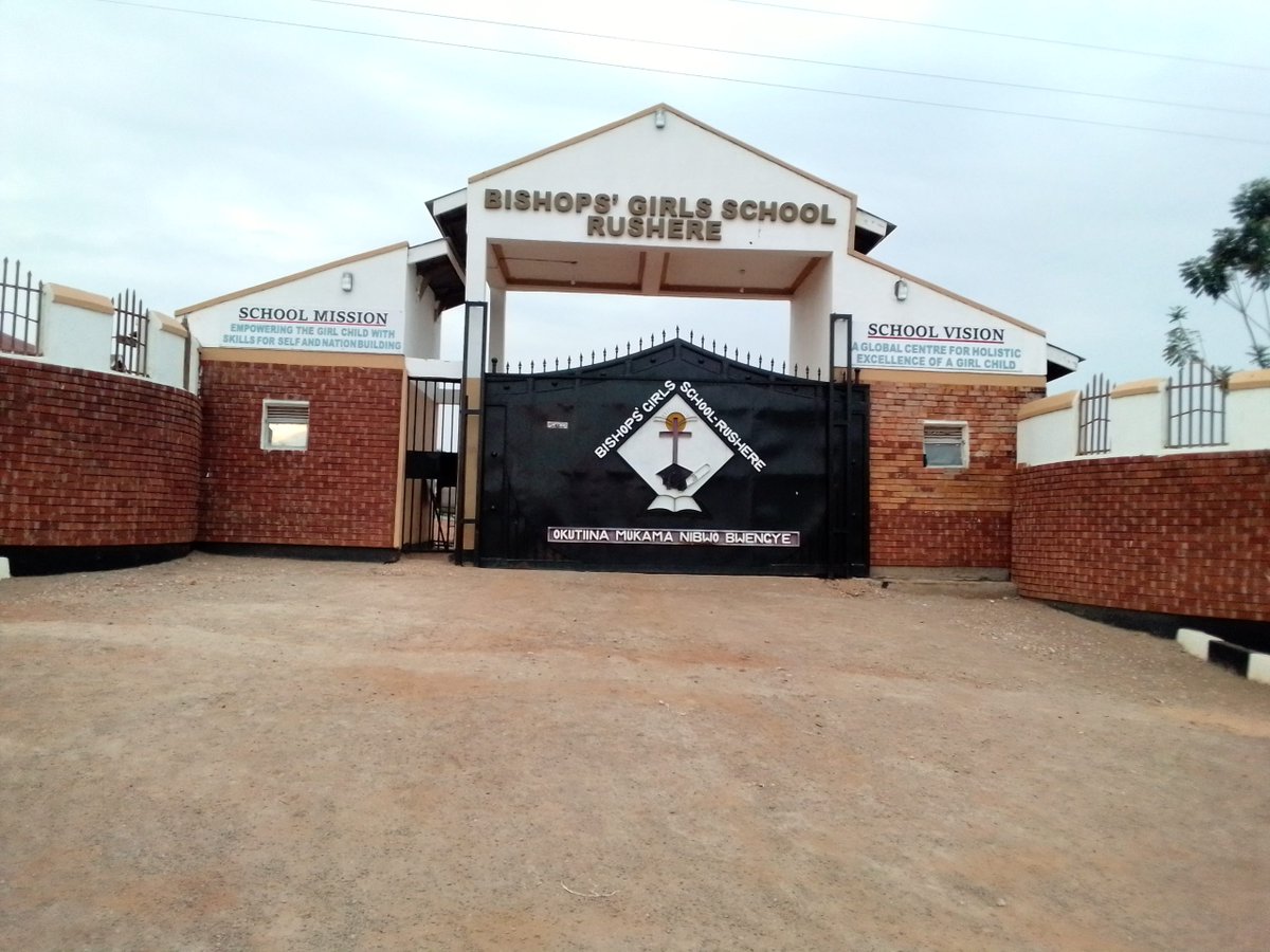 Tumukunde_'s tweet photo. Today, I was honoured to take part in an initiative held to raise funds for Bishops' Girls School Rushere. Started in 2018 under the guidance of Bishop Stephen Namanya as a tribute to the Revival, the school aims to promote the education of the girl child in nation building.|1 https://t.co/OZrKsmz92c