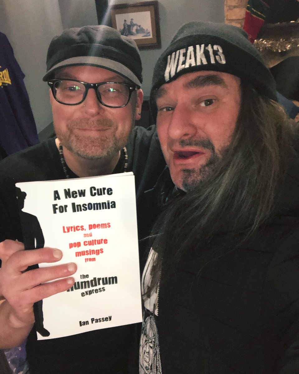NickJTownsend's tweet photo. One of the best lyricists & musicians in the business. Honoured to see this guys set for his book launch / gig. Check out The Humdrum Express. @HumdrumExpress
#thehumdrumexpress #BookLaunch #WORCESTERSHIRE https://t.co/5ogf9DZmAD