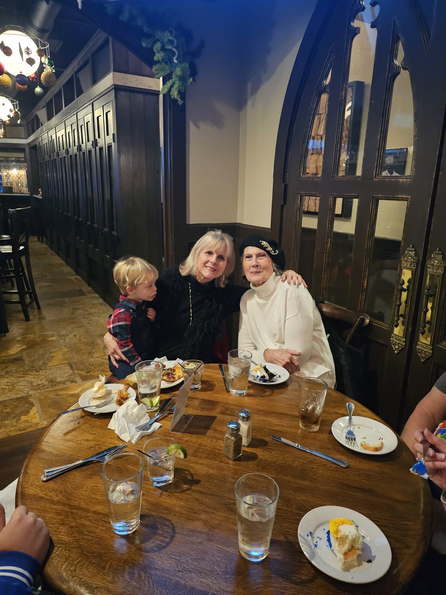 Mrs. Bayliss has been part of the Bellamy family for 20 years. She has fostered the love of art in so many. <a href="/kemmie_bayliss/">Kemmie Bayliss</a> thank you for your dedication to our kids.  Enjoy your retirement. <a href="/NewHanoverCoSch/">New Hanover County Schools</a> <a href="/NhcsArts/">NHCSArts</a>