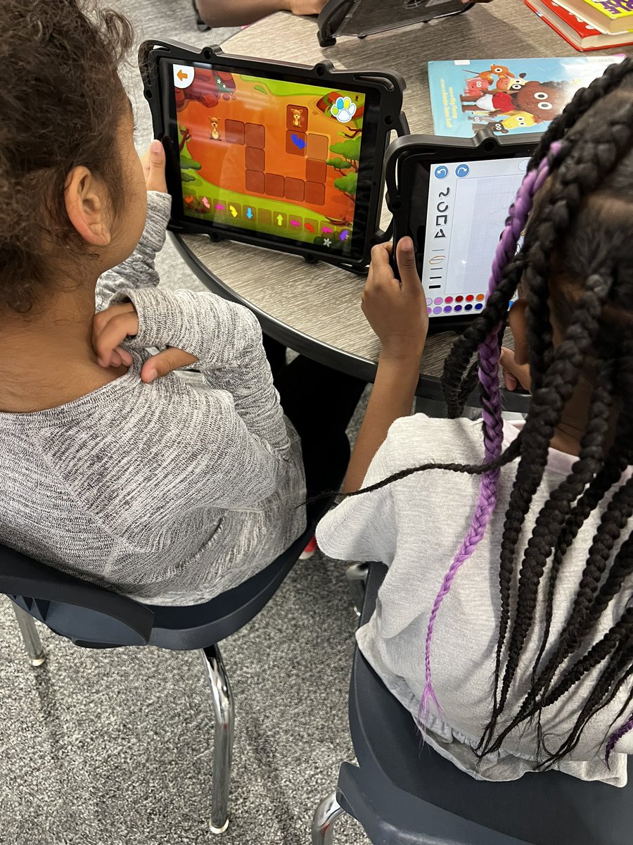 DESReads_Young's tweet image. More coding in progress! #DESisBEST #GCISDlib