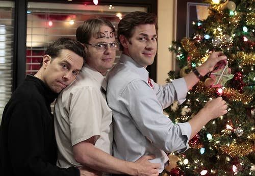officedundies's tweet photo. december https://t.co/7bAZwFIx4z