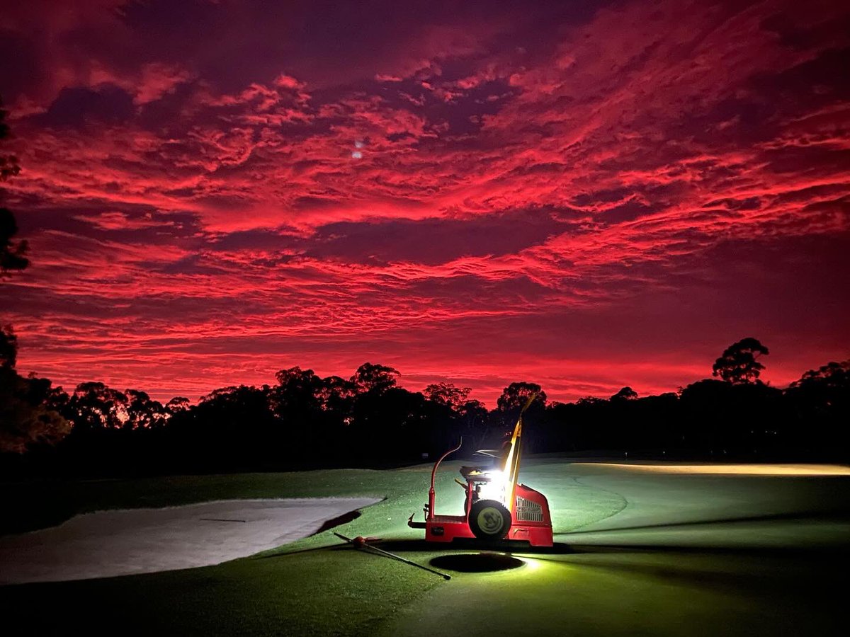 Tru_Turf's tweet photo. LOOK WHAT JUST HAPPENED  💵 📸

Congrats to Rory Mcalpin from Pambula Merimbula Golf Club for winning US$10,000 for his magic photo in Show Us Your Tru-Turf global photography challenge 🙌⛳️

Tru-Turf surprised Rory at his golf course with the help of @TheASTMA CEO Mark Unwin!! https://t.co/kRMTx7QqYQ