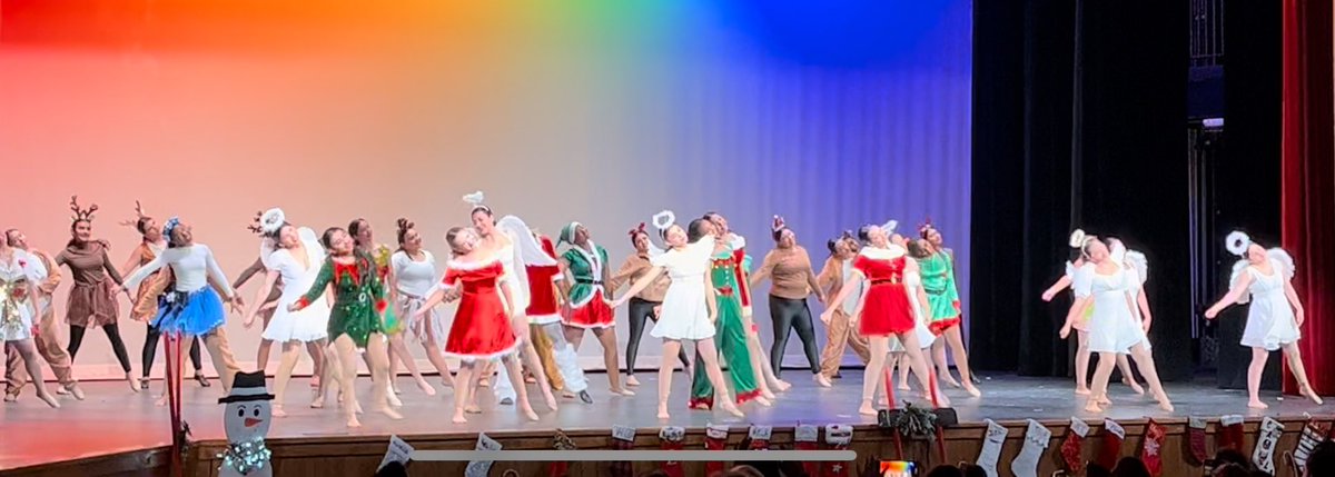 DvPowerlifting's tweet photo. Spent the evening watching our amazing and talented @DVHS_DANCE Cardinal bells in action tonight and spotted a few powerlifters doing what they love outside of the weight room. Great job ladies! https://t.co/NJnoJ4HYZe