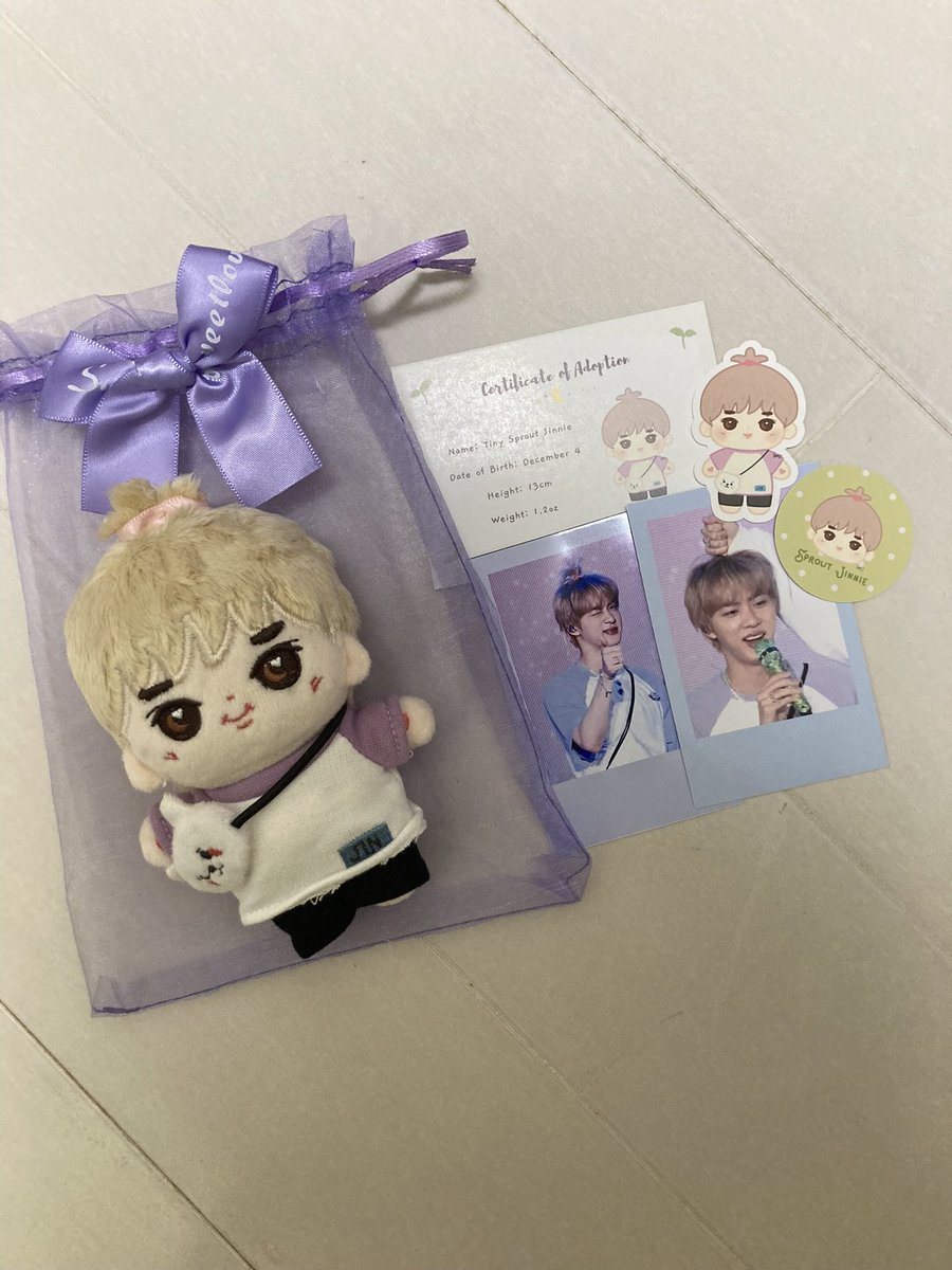 とっても可愛いJINくん、お迎えできました(˶ᐢᗜᐢ˶)
<a href="/bloomwluvshop/">Bloom With Luv 🌼💜</a> 様、大切にします。ありがとうございました☺🙏

<a href="/GO7saveyourself/">くるす@GOおとりまとめJP</a> 様、お忙しい中お取り纏めしていただきありがとうございました。🙇‍♀️