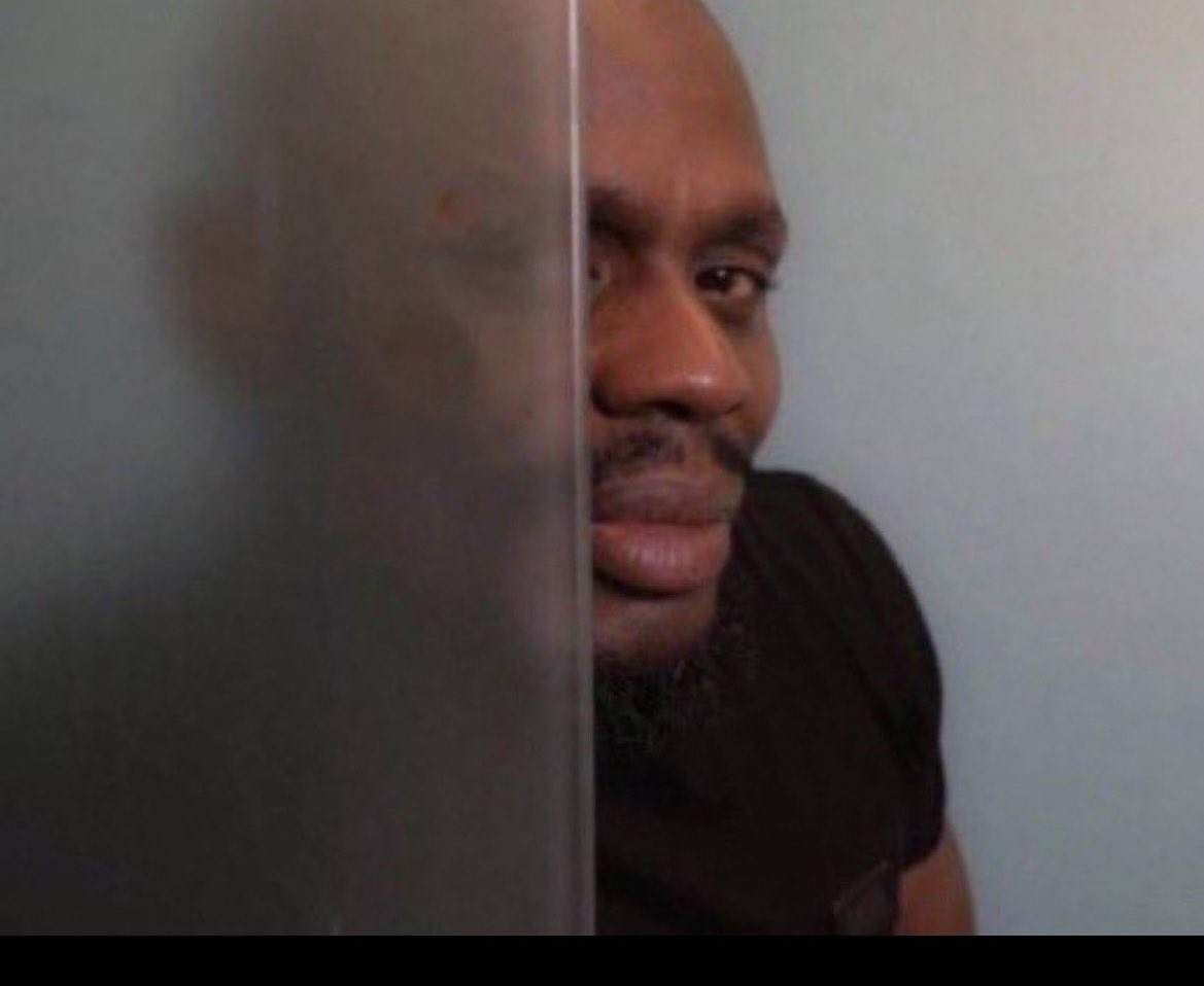 Ptdrrr Booba il attendait comme ça qu’on lui donne l’opportunité de descendre Berdah
#ComplementDenquete #Hanouna #booba