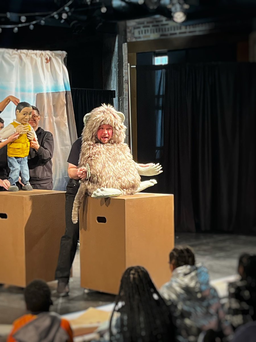 MusicwithFarley's tweet image. Thank you @DetOperaHouse for inviting @Wayne_DPSCD to see the new opera “Under The Snow”. The students were so impressed with the quality of work and most of all the use of puppets. Again thank you! #dpscd #opera