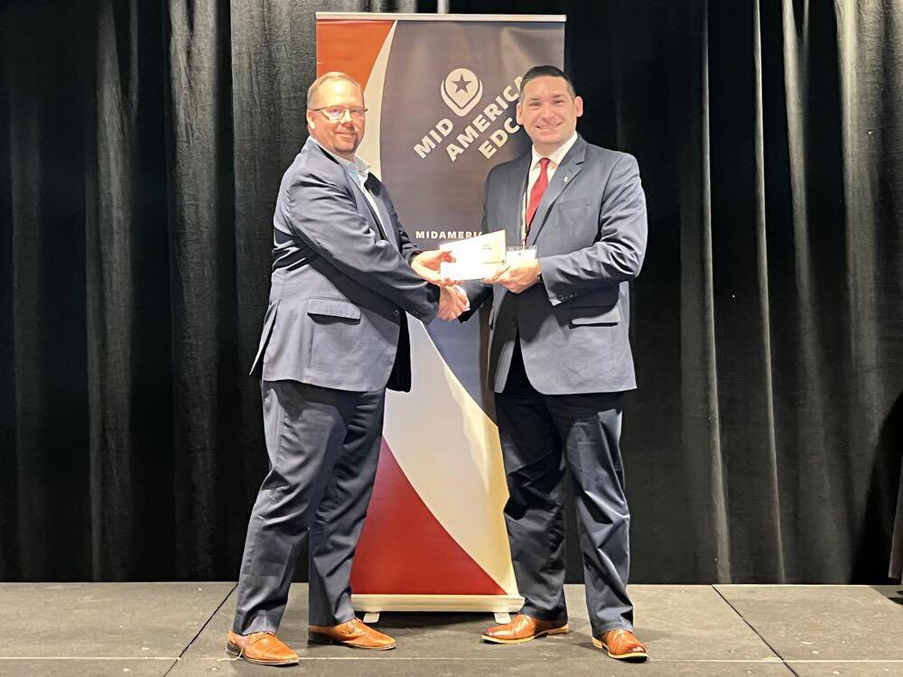 ChuckMICATeam's tweet photo. Super excited to represent @MEDC at the @_MAEDC awards in Indy. We won 2 awards for Project of the Year. One was in Merrill, and other in Holland. Thanks again to the committee. @MiPlaceNews https://t.co/wFebqkKYuF