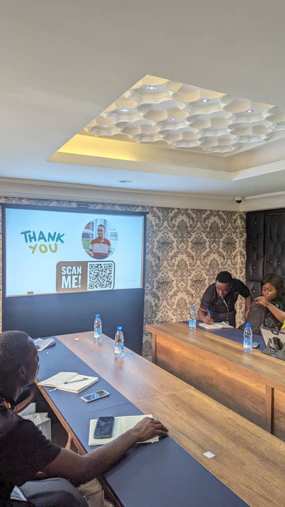 Gratitude to all who joined my session! 🌍 Presented on utilizing open mapping tools for climate-resilient tree mapping, live from Yaoundé, Cameroon. 🇨🇲 Exciting discussions on #ClimateAction #OpenMappingTools