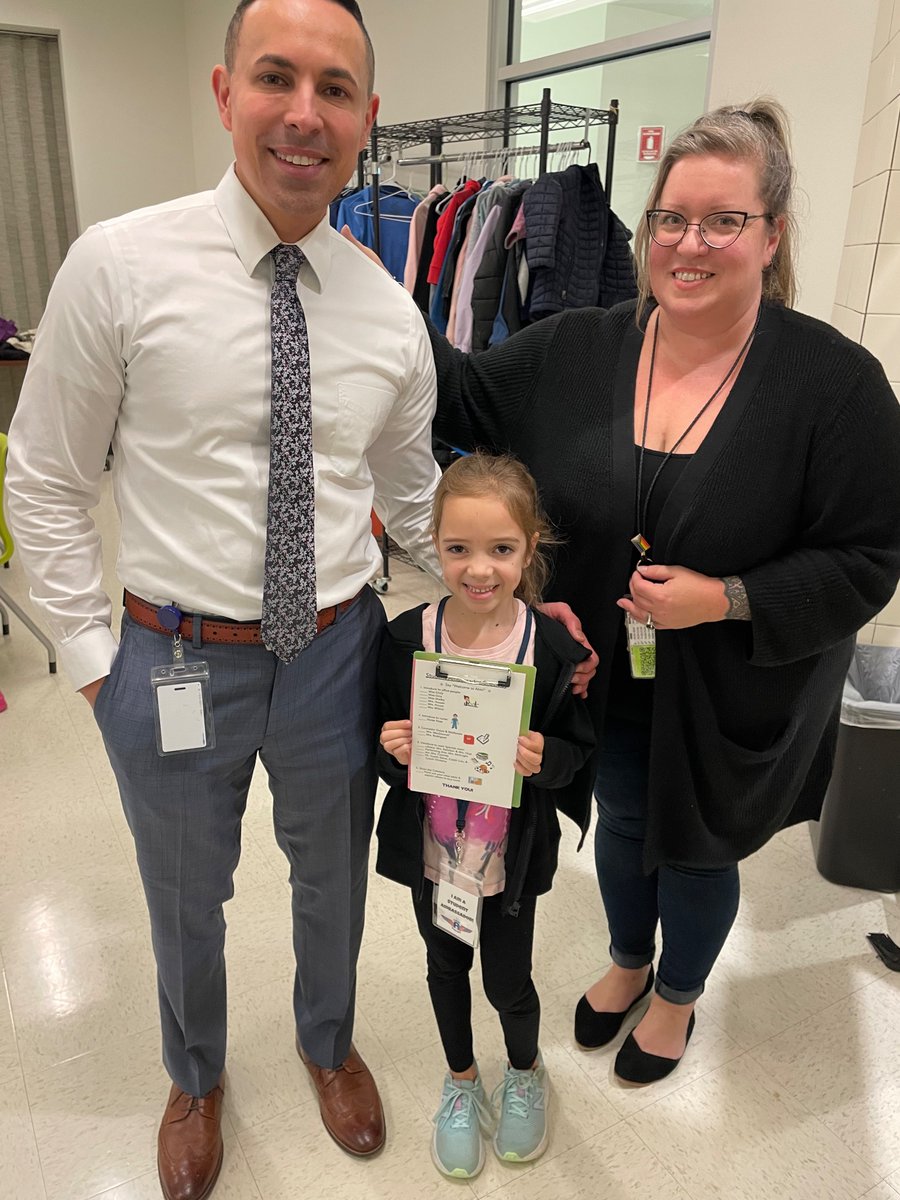 lauren_houser's tweet photo. We loved having @DrMattGutierrez visit our @MJAkinElem Aviators today! Office tour led by a fabulous student ambassador! We are excited to welcome him aboard #1LISD! @Akin_Principal #leanderway #buildthinkcreate https://t.co/xVlN753E4I