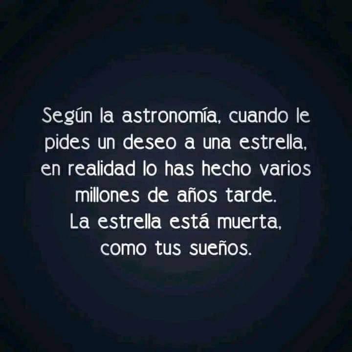 Sandruska psicótica y bellaca 🌙🪐 tweet media