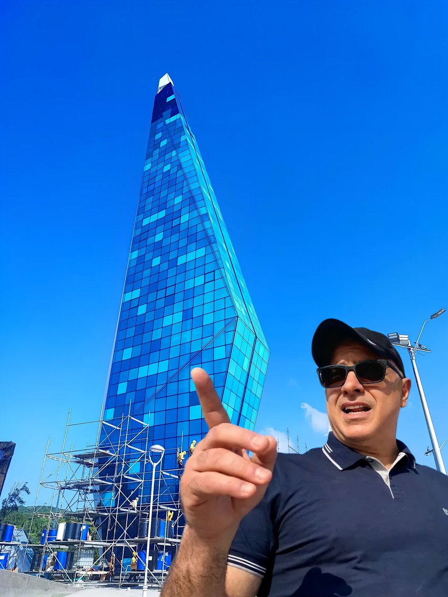 ElTioDaes's tweet photo. Una vez terminado el faro de Puerto Colombia, lanzaremos un concurso para las 10 mejores fotografías. Cada ganador se llevará un iPhone 15, ¡un total de 10 iPhone 15 en juego! ¡Todos están invitados a participar! #FaroDelProgreso https://t.co/NHWRn9DlFz